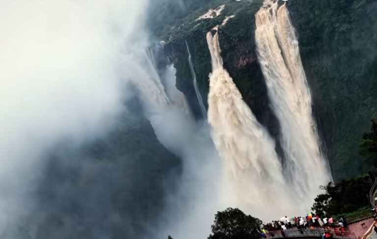 Jog Falls Road Trip from Honnavar with Best Places to Visit on the Way